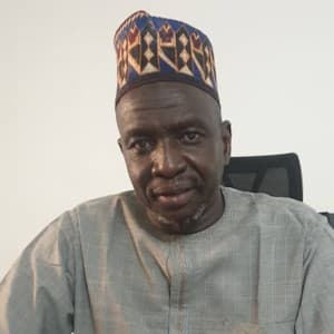 Herr Ibrahim Yara