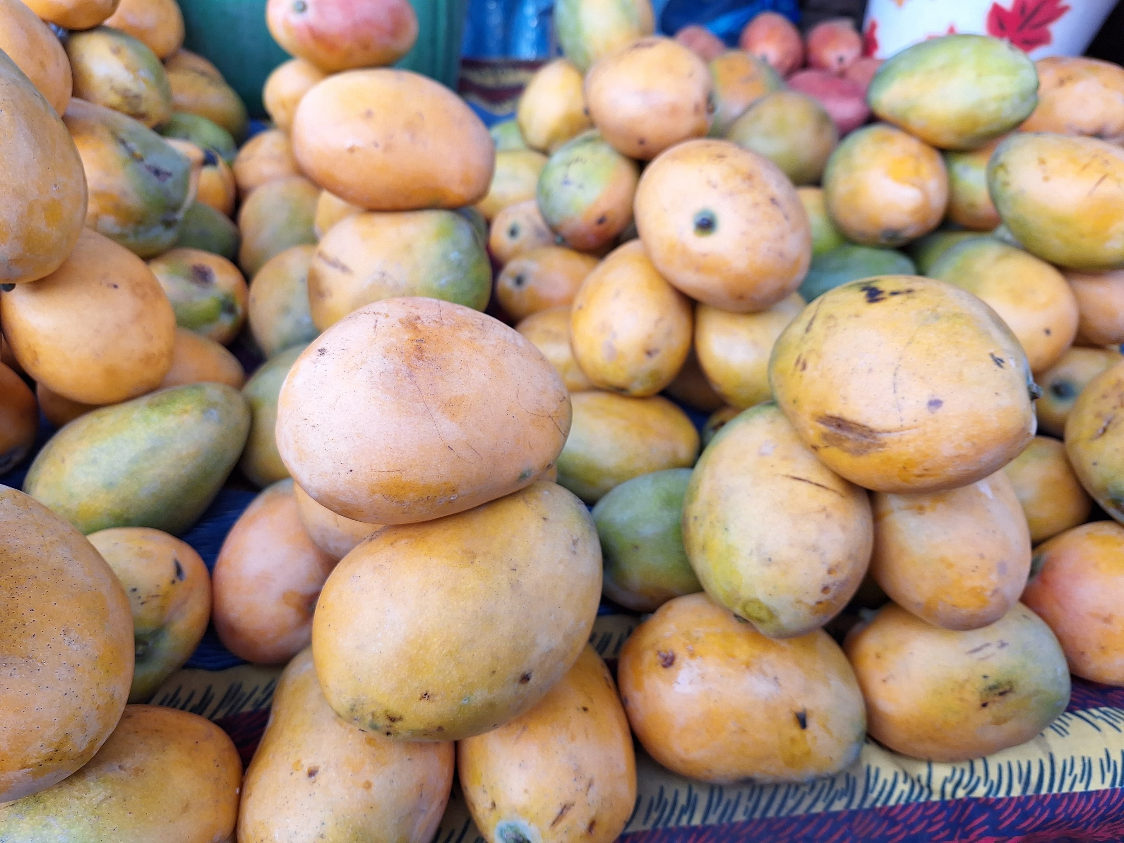 Malische Mangos auf dem Markt von Bamako (Sahel Agri-Sol / Adalidda / Öffentliches Eigentum)